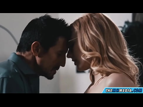 ❤️ Романтический секс с распутной блондинкой Просто порно на нашем сайте ️